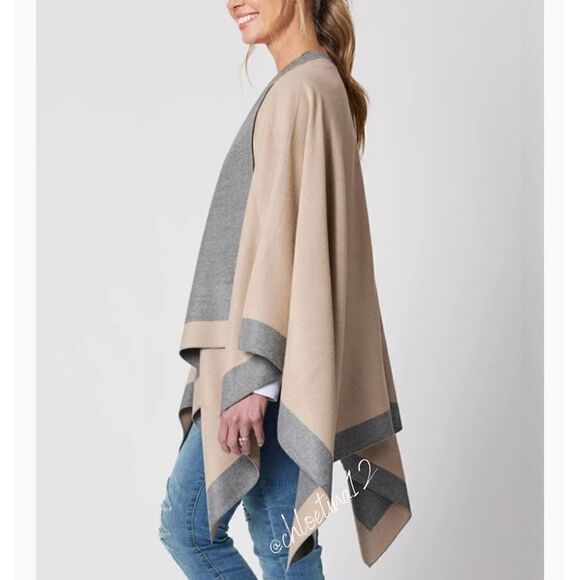 New Luxe Reversible Wrap Shawl Poncho Cardigan - Picture 11 of 16